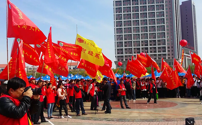 財經系助殘志愿者服務大隊參加阜新市助殘日活動